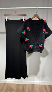 Безрукавка с розами