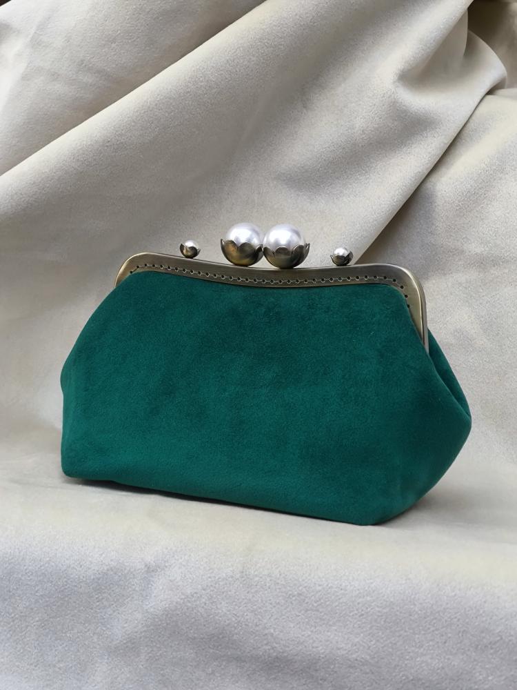 25-10-2025-12-16-46-177dS