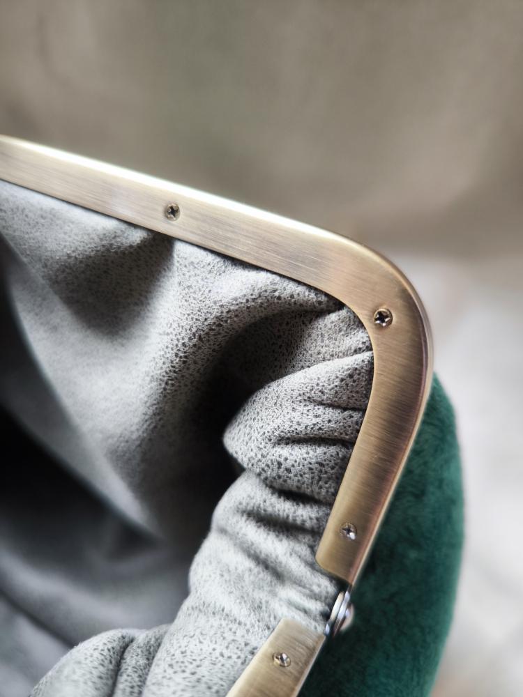 25-10-2025-12-39-35-977Fs